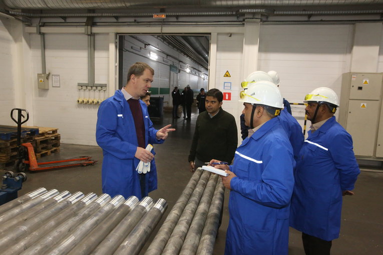 Mehru Electrical & Mechanical Engineers (P) Ltd. Specialists Introduced to High-Voltage Bushings Production